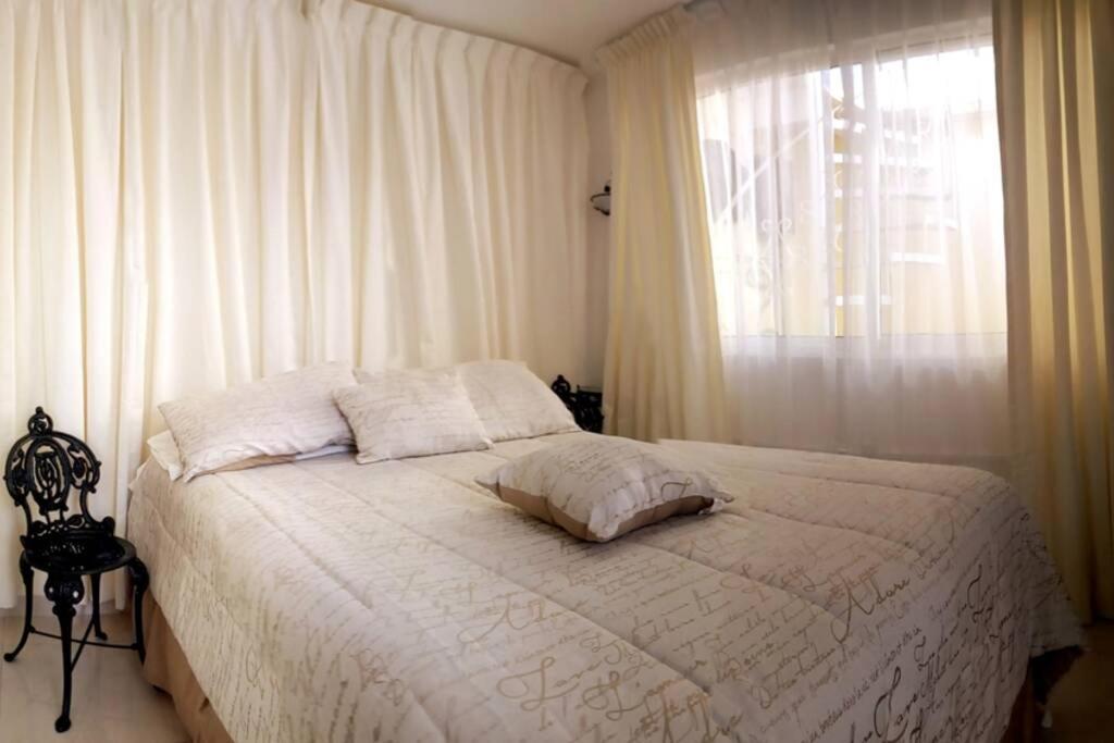 Apartamento Jorge Negrete. Habitación Con Baño Privado En *